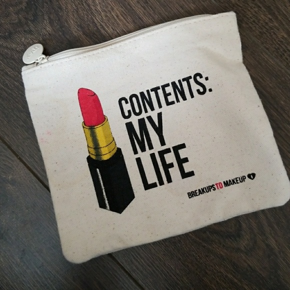 Makeup Bag - Picture 1 of 3